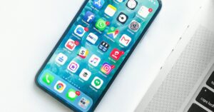 صورة واقعية: رموز الكيبورد ومعانيها ⌘ ♥ ★